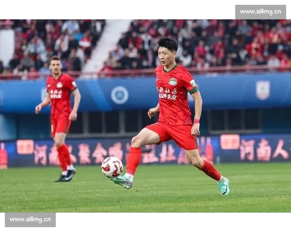 上海上港迎战韩国首尔,东亚赛场焦点对决与战术解析 上海上港迎战韩国首尔,东亚赛场焦点对决与战术解析